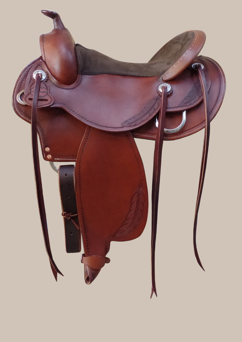Westernsattel fr kurze Pferde, Federpunzierung